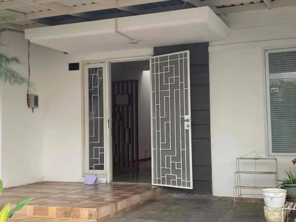 Rumah di Puri Beta Ciledug, Larangan Utara Tangerang