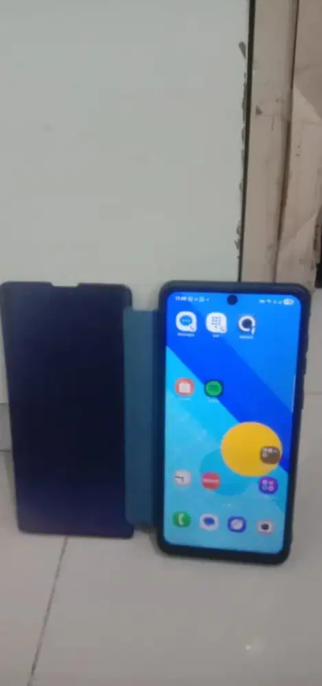 Dijual aja samsung A73 5g.lengkap dus. Semua normal  harga 2.1 jt .