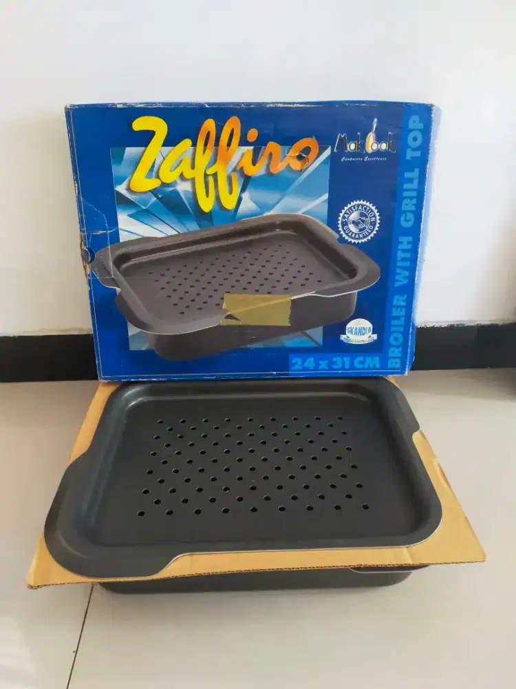 Tempat untuk makanan daei Tefllon masih baru