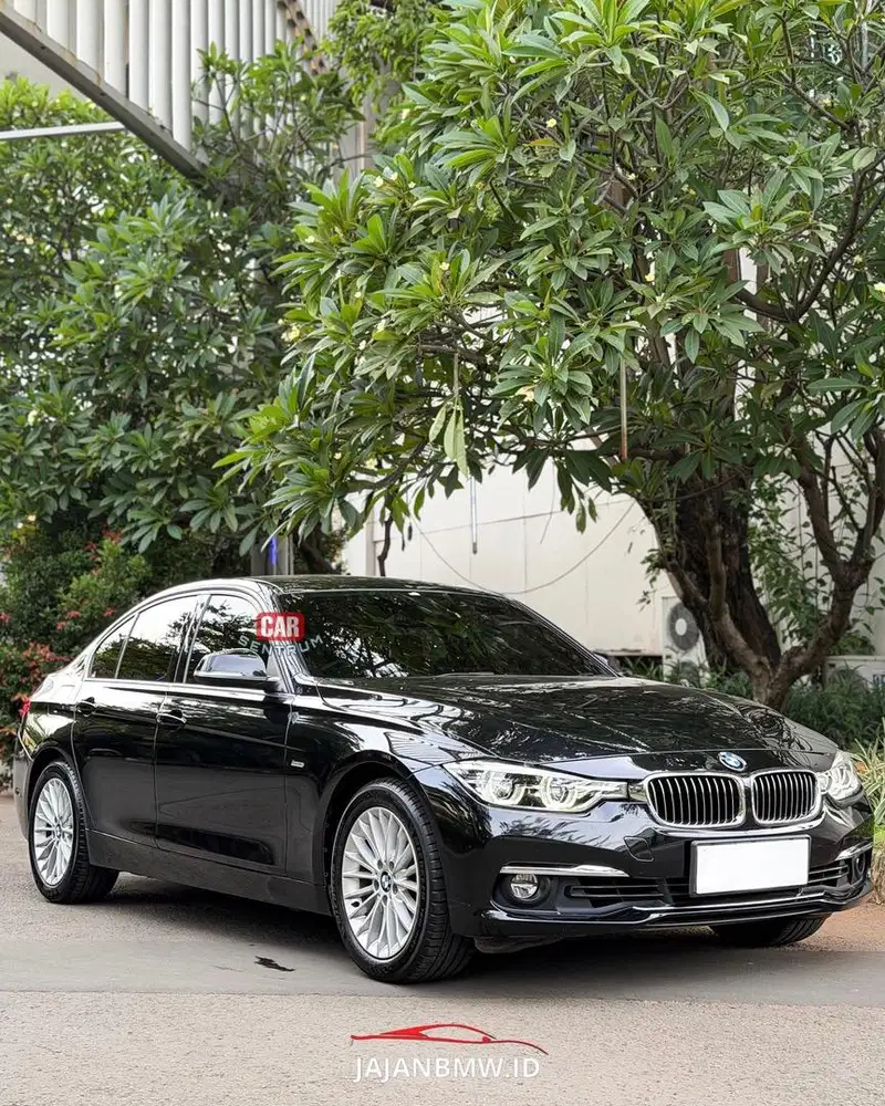 BMW F30 320i LCI B48 LUXURY 2018