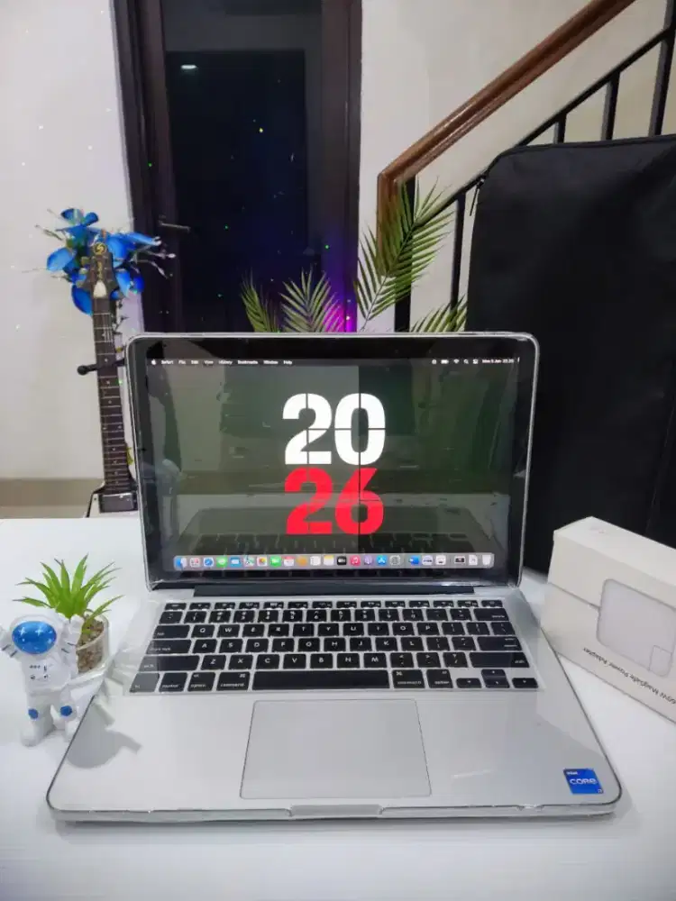 Macbook pro 2015 Layar 2K Siap Pakai