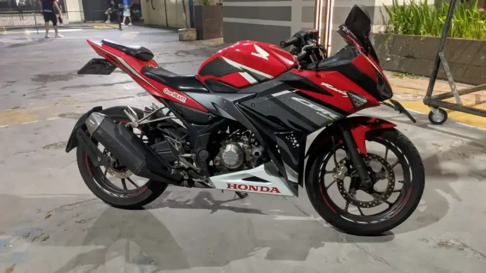 Jual motor CBR 11 nego bensin