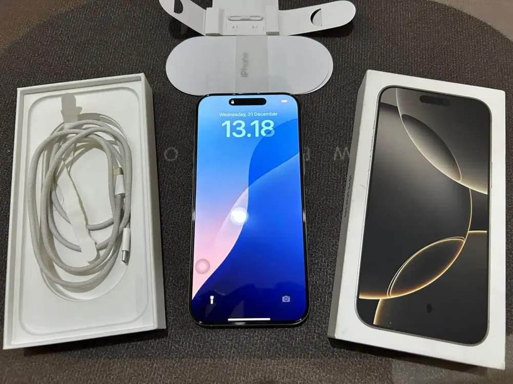 Iphone 16 Promax 256gb Natural Titanium / Abu-Abu Ibox Mulus Fullset