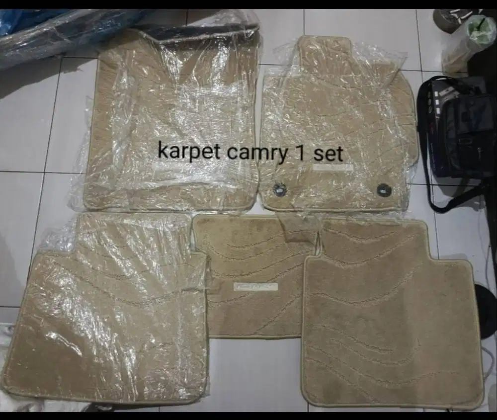 Karpet Camry Bludru 1 Set Komplet