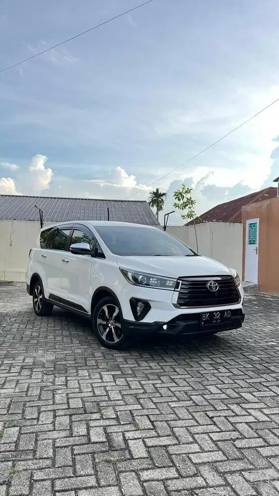 Toyota Kijang Innova 2.4 Venturer At Diesel 2022