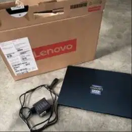 laptop lenovo 2025 amda radeon ryzen 7 AMD
