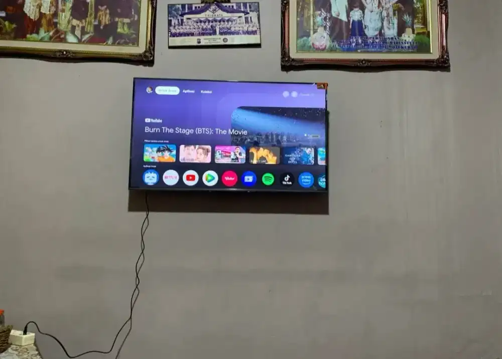 Braket gantungan tv/bracket tv/briket tv/breket tv