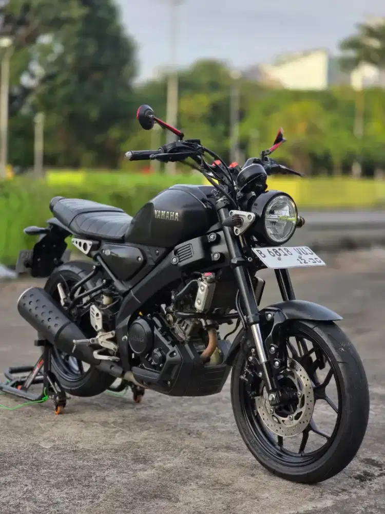 Yamaha XSR 155 Black