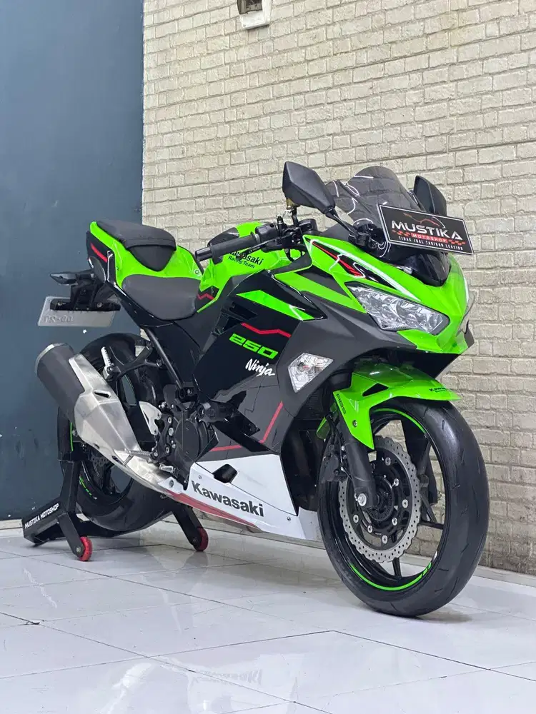 Kawasaki Ninja 250 ABS KRT Keyless 2022 KM 10rb Asli - Zaky Mustika