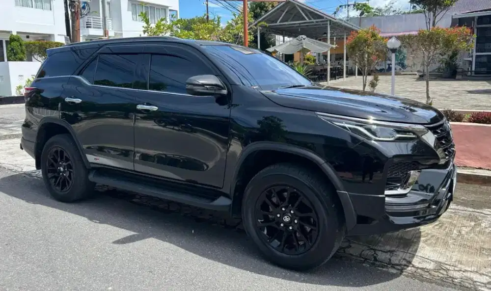 Fortuner 2.8 GR 4x2 AT diesel 2024 km 26rb