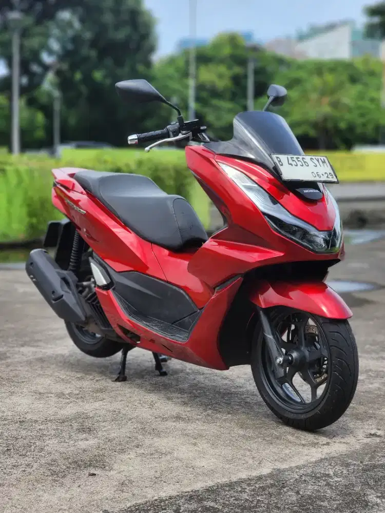 Honda PCX 160 CBS KEEYLES Mulus