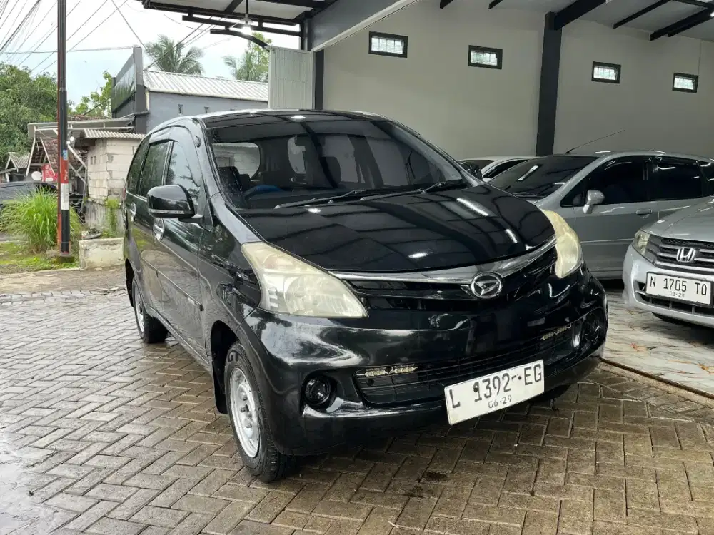 Forsale Daihatsu Xenia M 2014 MT