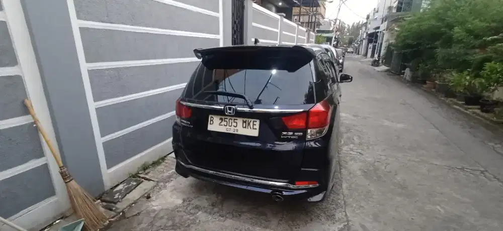 MOBILLIO RS UNGGU METHALIK 2018..