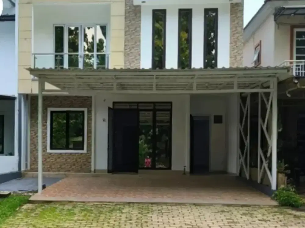 Dijual Rumah Siap Huni Dengan Kondisi Sudah Terenovasi Berlokasi Strategis Di Kota Wisata