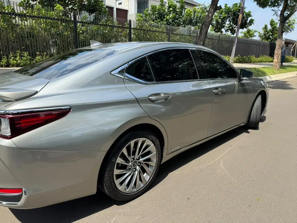 lexus es300 hybrid es 300 es300h 2022 reg 2025 low km!firsthand!gress