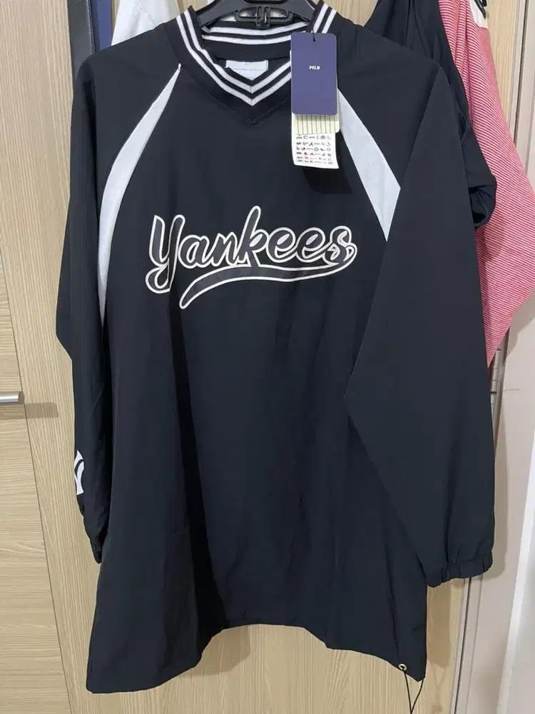 Atasan unisex MLB