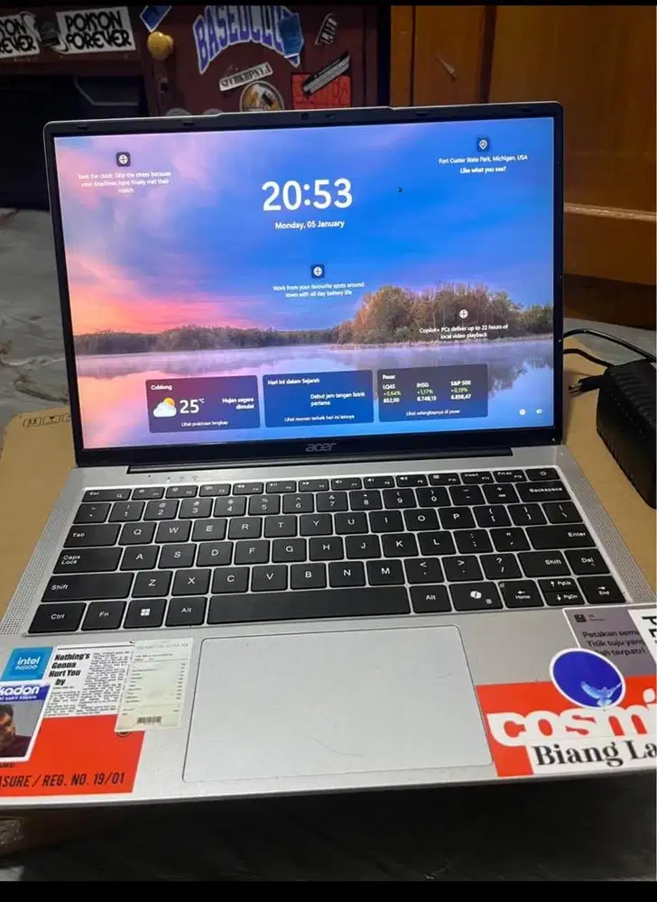 Acer aspire n100, Ram 8, 526 SSS, pemakaian baru setahun