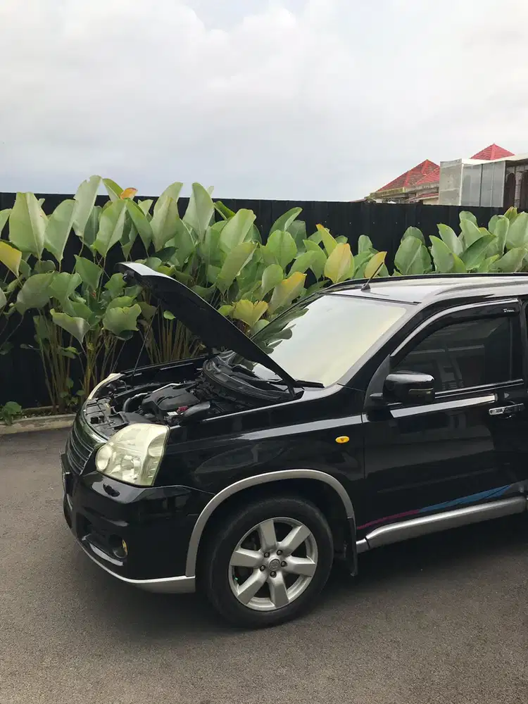 Nissan X-Trail 2011 Bensin