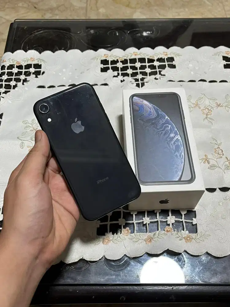 iphone Xr 64gb WHITELIST SIGNAL AMAN BANGET FULLSET