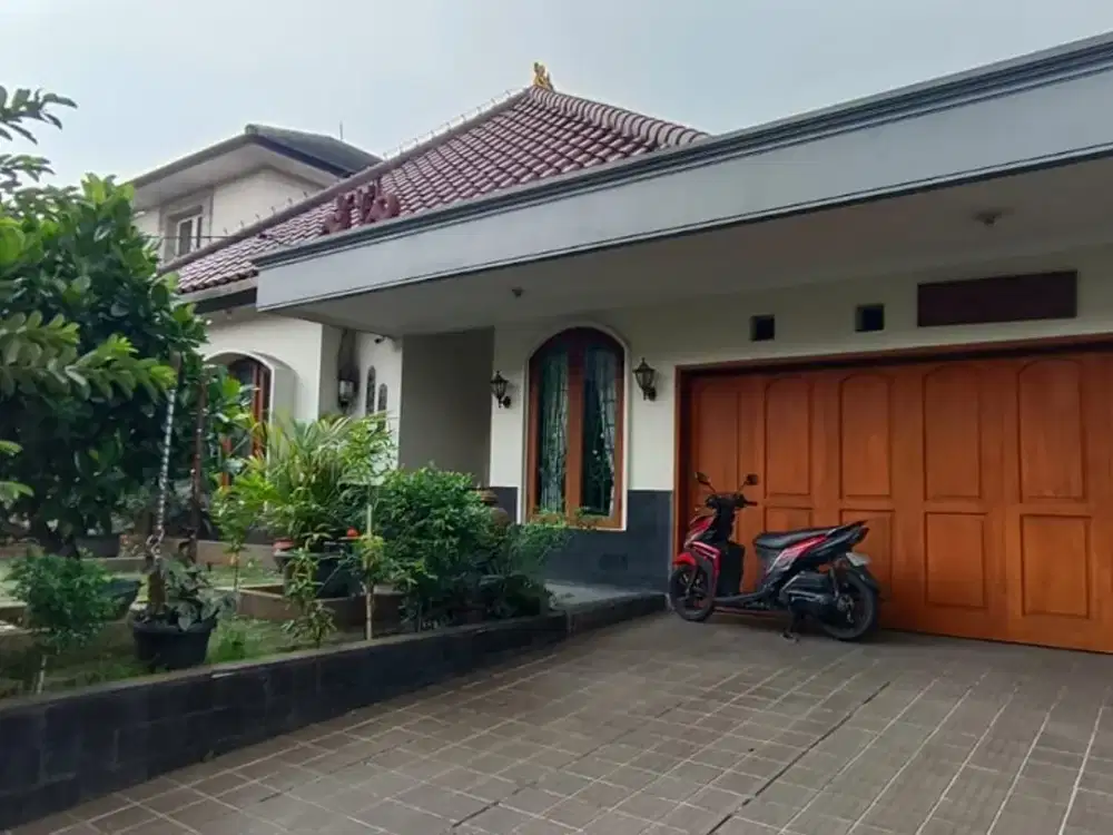 DiJual Rumah Antik di Cipete Utara Jakarta Selatan