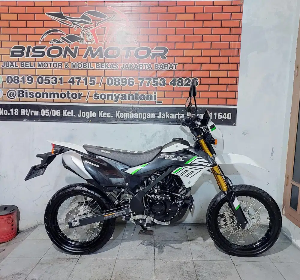 KAWASAKI KLX SM SE USD LED 150 TAHUN 2025 / 2024 MEWAH PUTIH HITAM