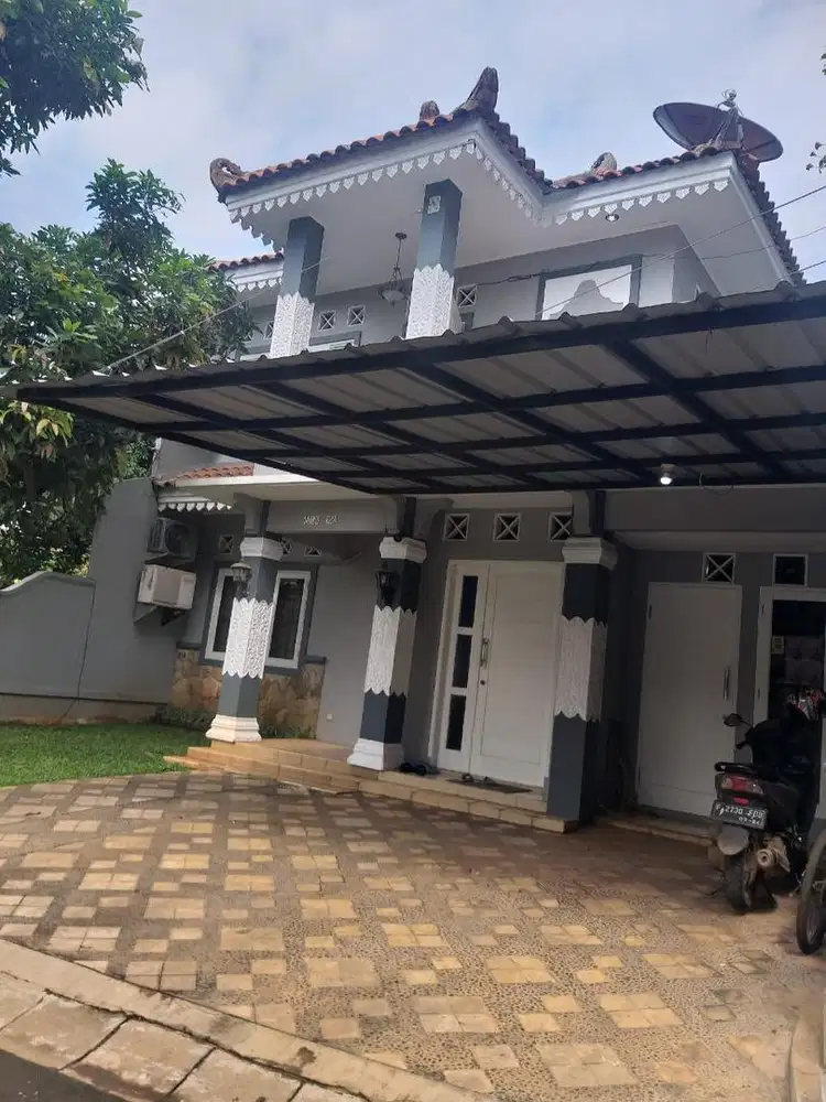 Dijual Cepat Rumah 2 Lt di Cibubur lokasi strategis diapit 2 pintu tol