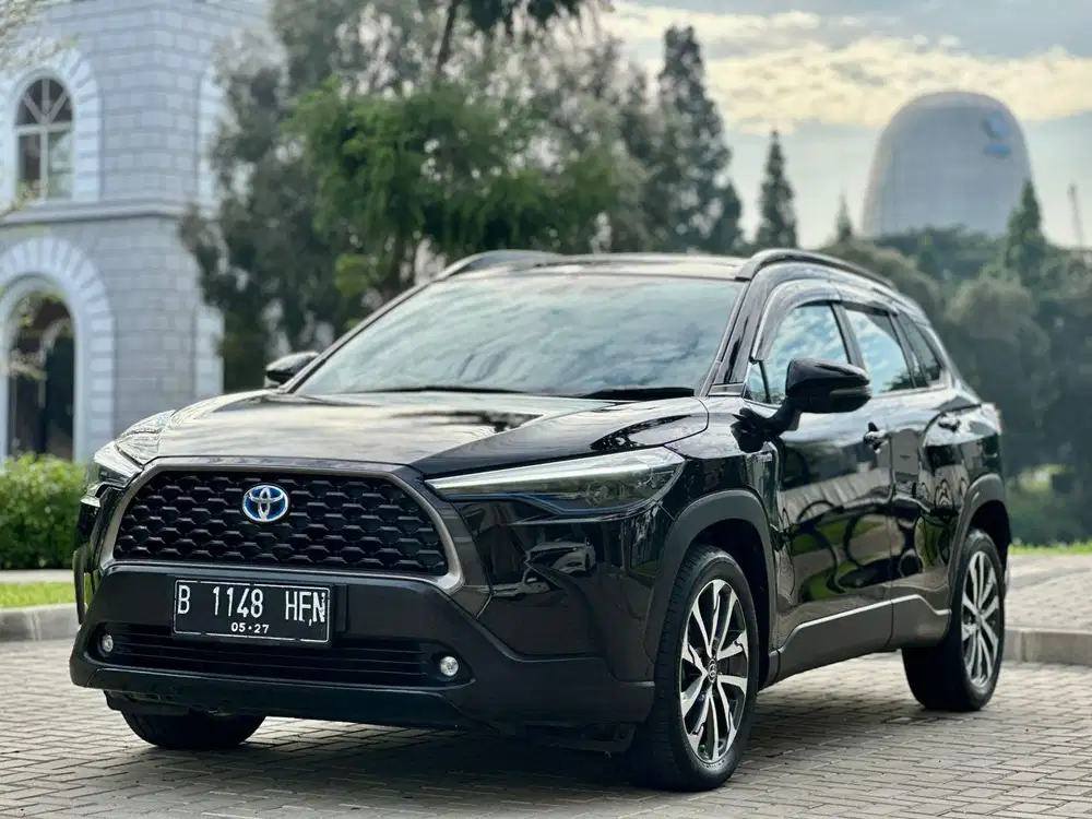 Toyota Corolla Cross 1.8 Hybrid AT 2022 Pajak Panjang