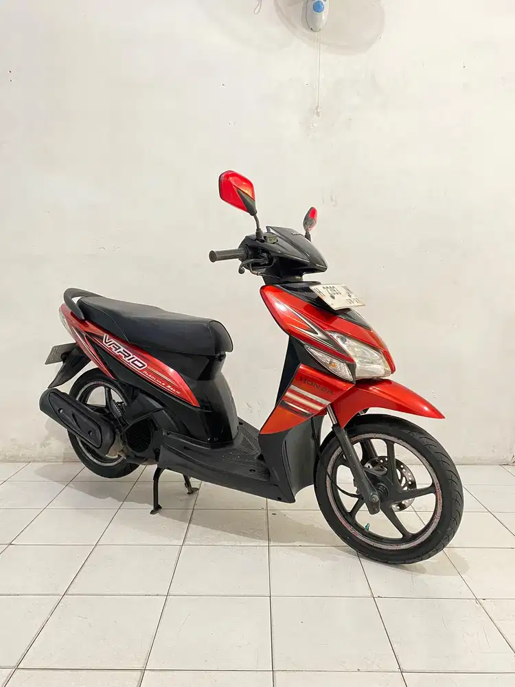 VARIO 110 CW 2008 merah