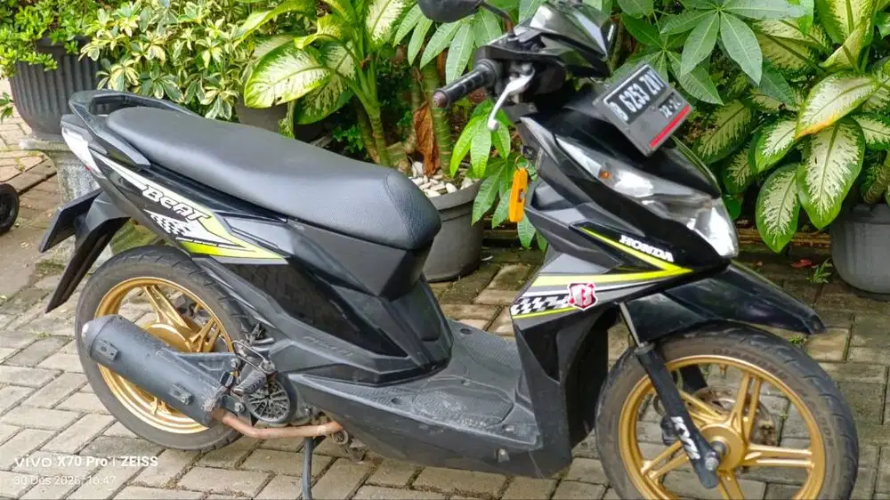 Motor Beat ESP Hitam Injeksi