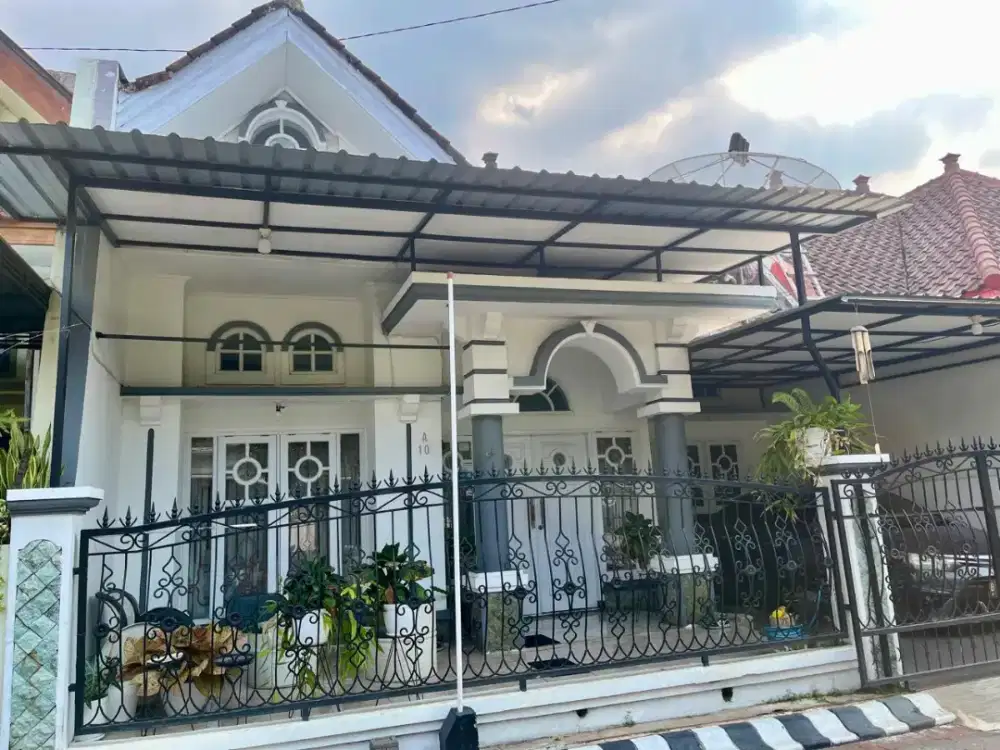 Dijual Rumah Puri Ken Dedes A10 , Siap Huni, Asri, Nyaman