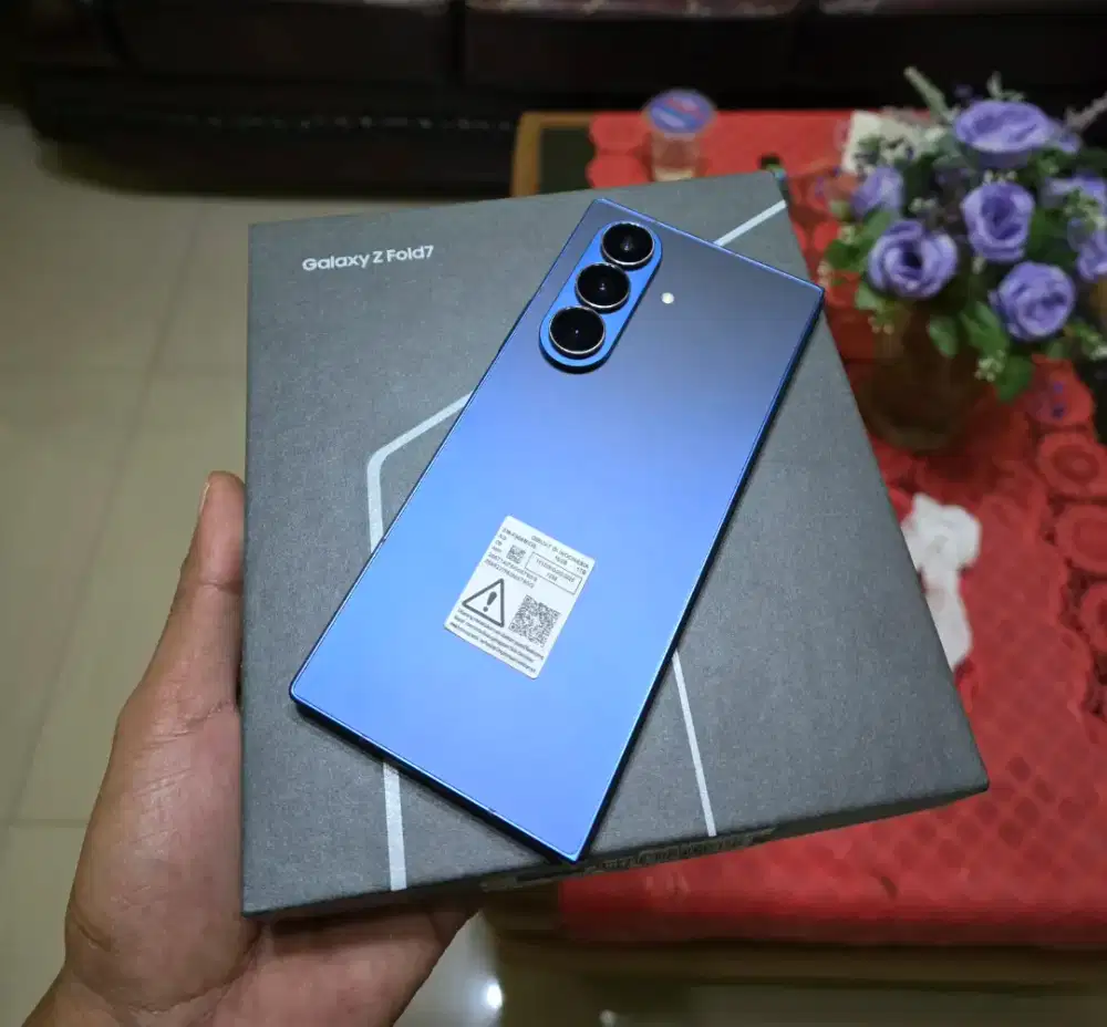 Samsung Z fold7 Ram 16/1TB Garansi Resmi Sein Z fold 7