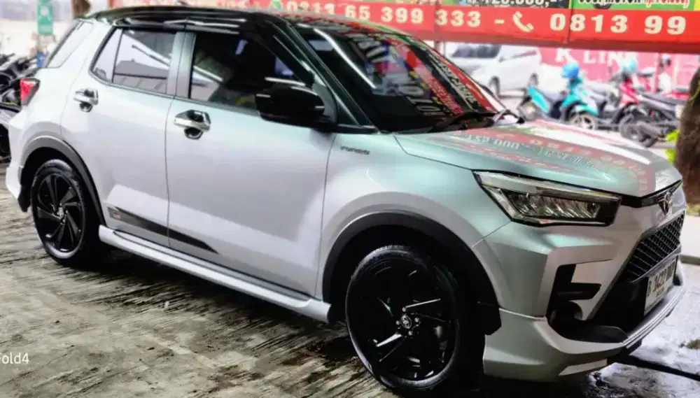 Toyota Raize GR 1.0 turbo Twotone Automatic