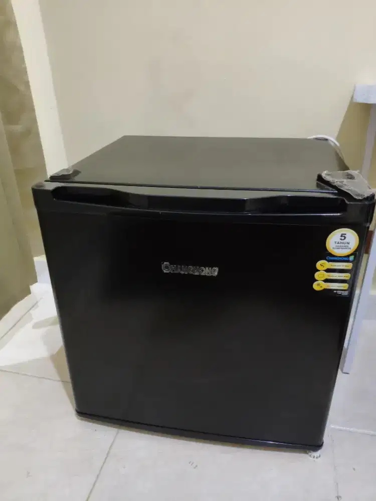 Kulkas mini Changhong