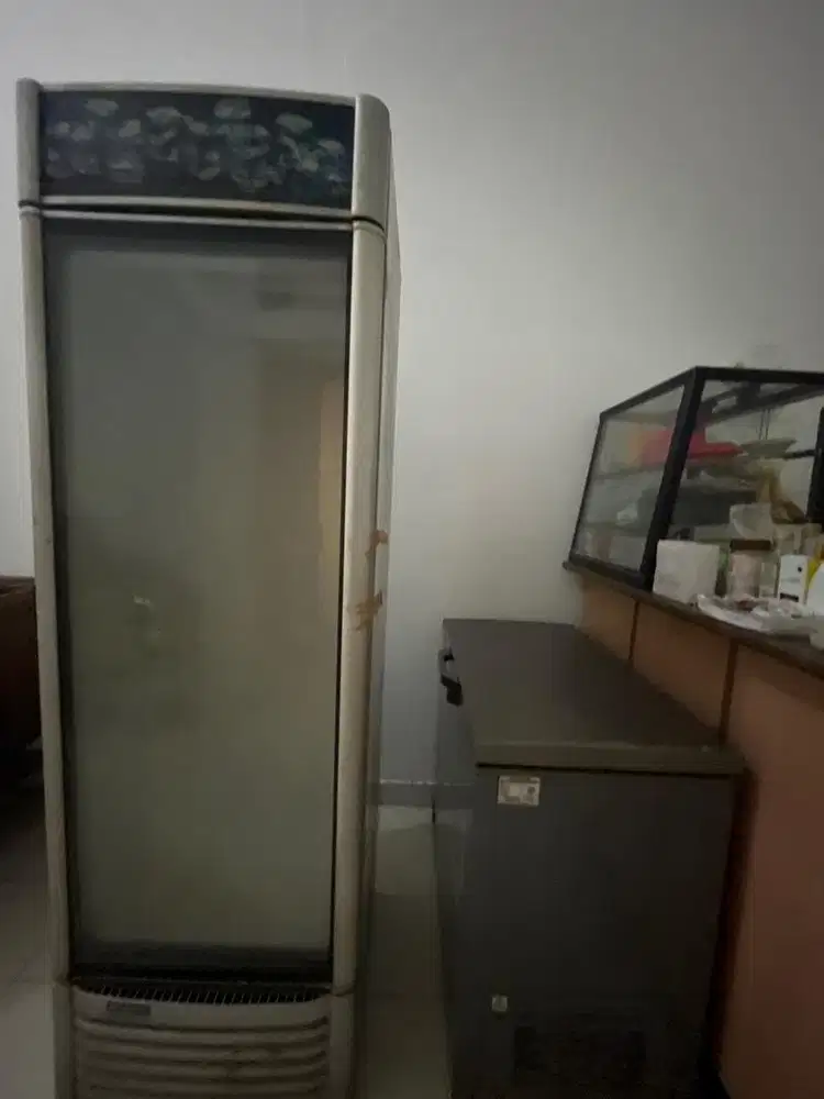 Jual showcase restoran ukuran besar