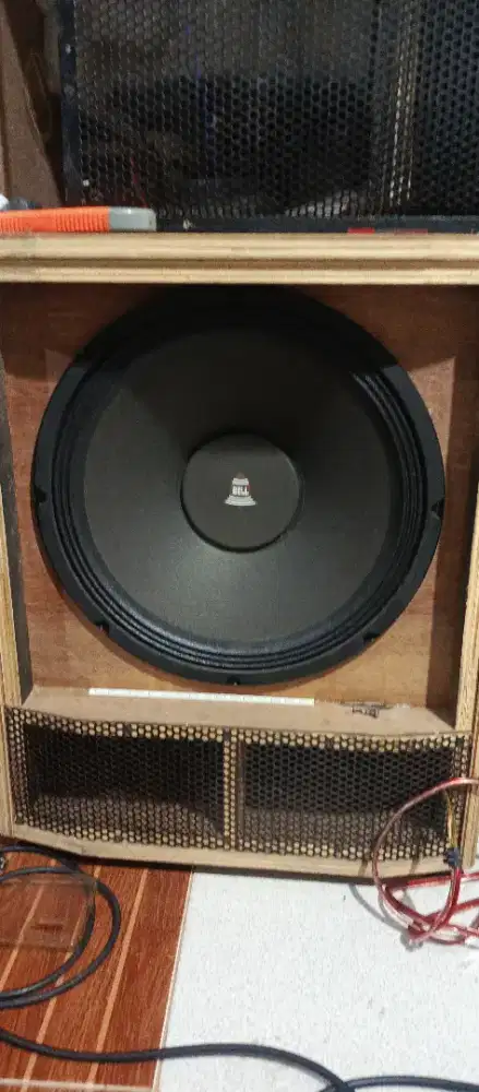 Box subwoofer 15 in model miniscoop