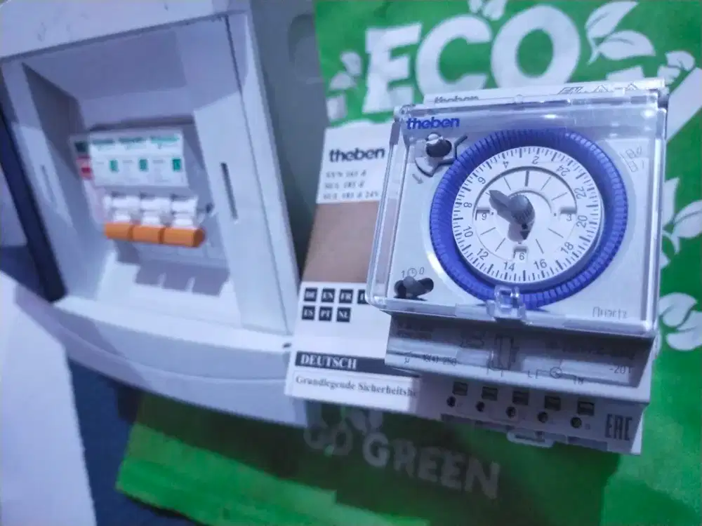 MCB SCHNEIDER 3P BOX PRESTO TIMER THEBEN