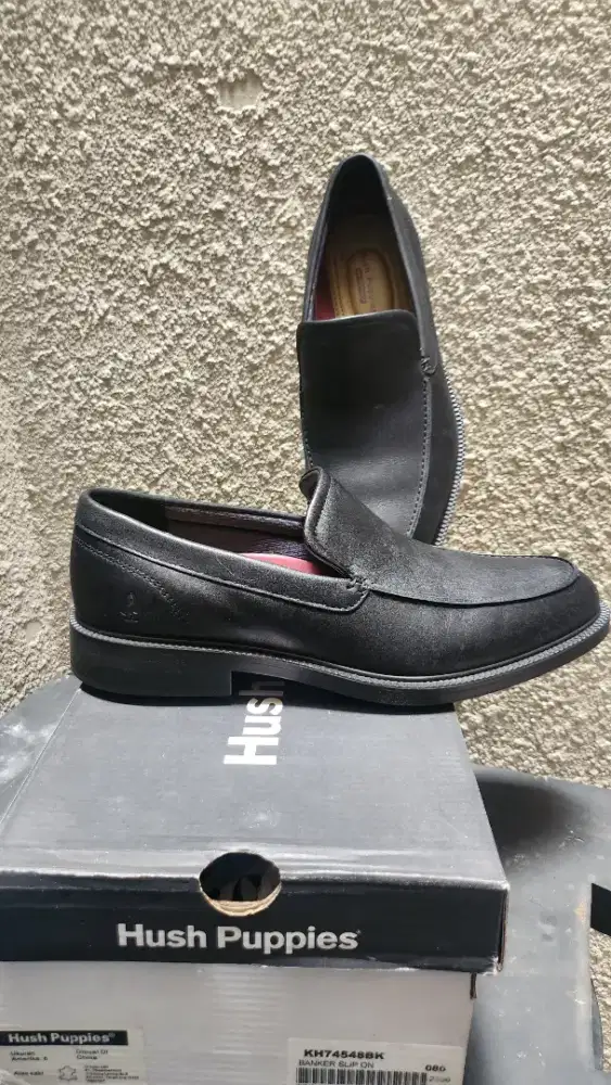 Pantofel waterproof baru