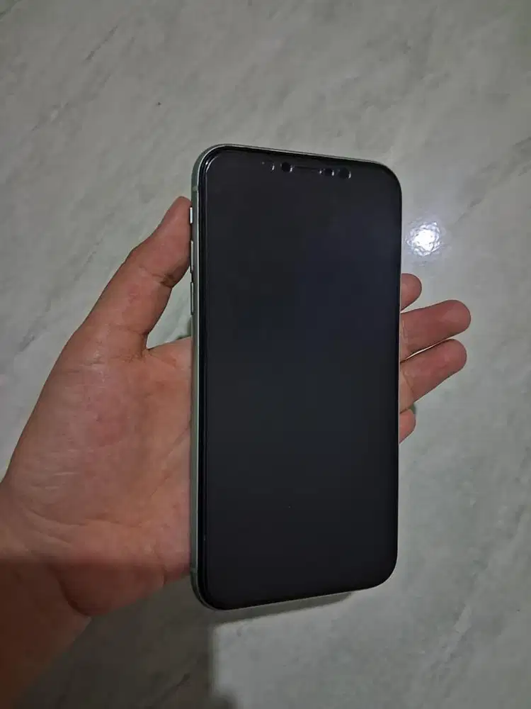 iphone 11 64gb inter