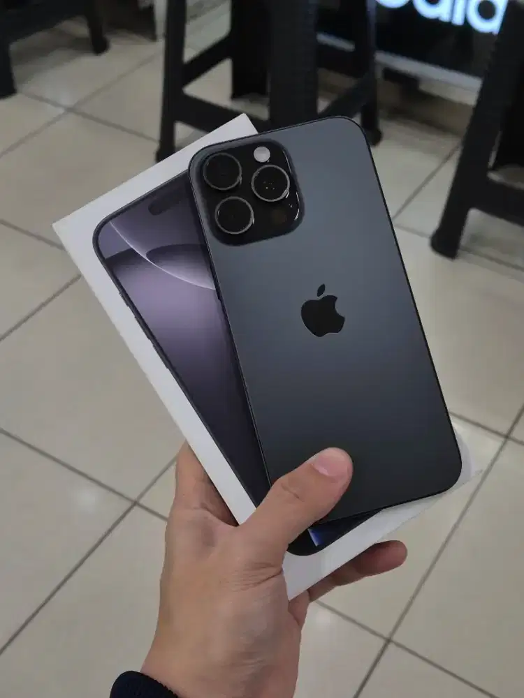 iPhone 16 Pro Max 256 Gb iBox Like New