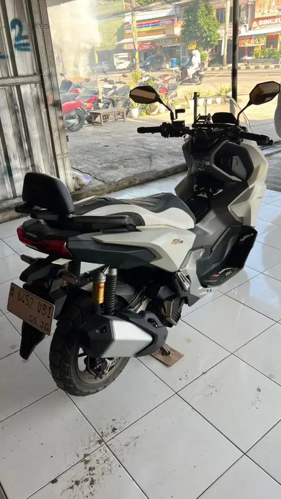 Adv abs low km 3rebu