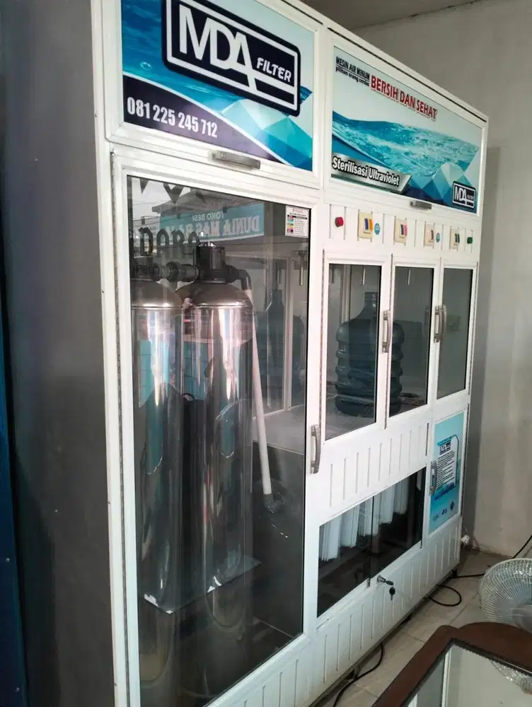 MESIN AIR MINUM ISI ULANG