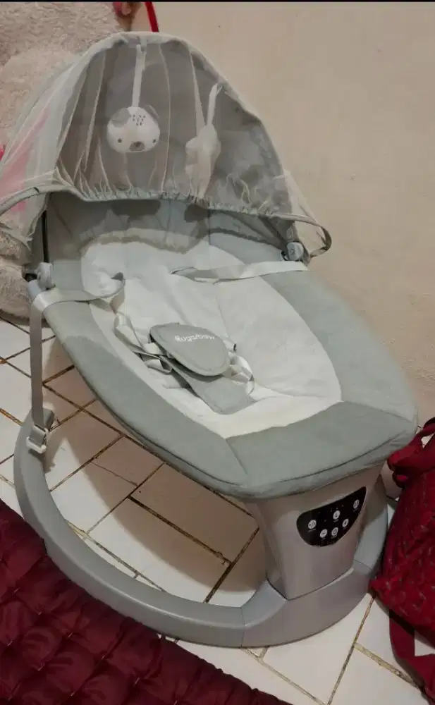 Sugar baby moms hug automatic ayunan kasur remot bayi