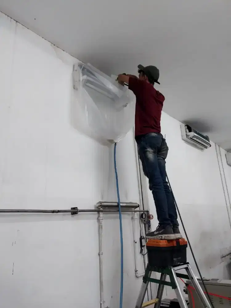 Jasa Servis AC dan Electronic