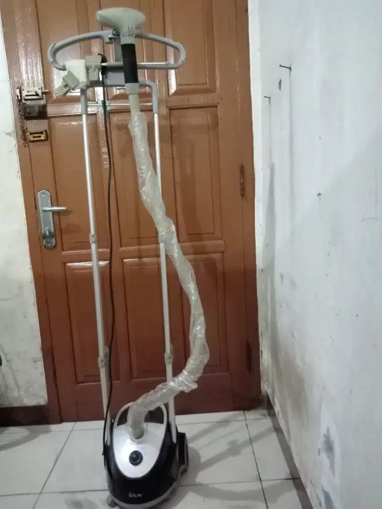 SETRIKA UAP MEREK SALAV