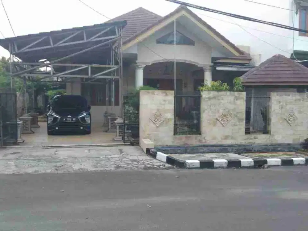 Rumah Mewah 2 lantai Graha Asri +Gazebo