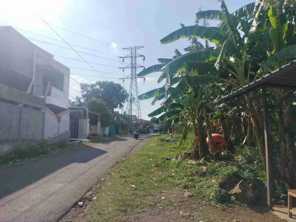 Banting Harga Jual Obral Tanah Besar Selangkah Dari Jalan Raya Abdulrahman Saleh Semarang Barat Cocok untuk Gudang Kantor kos kos an dan penginapan