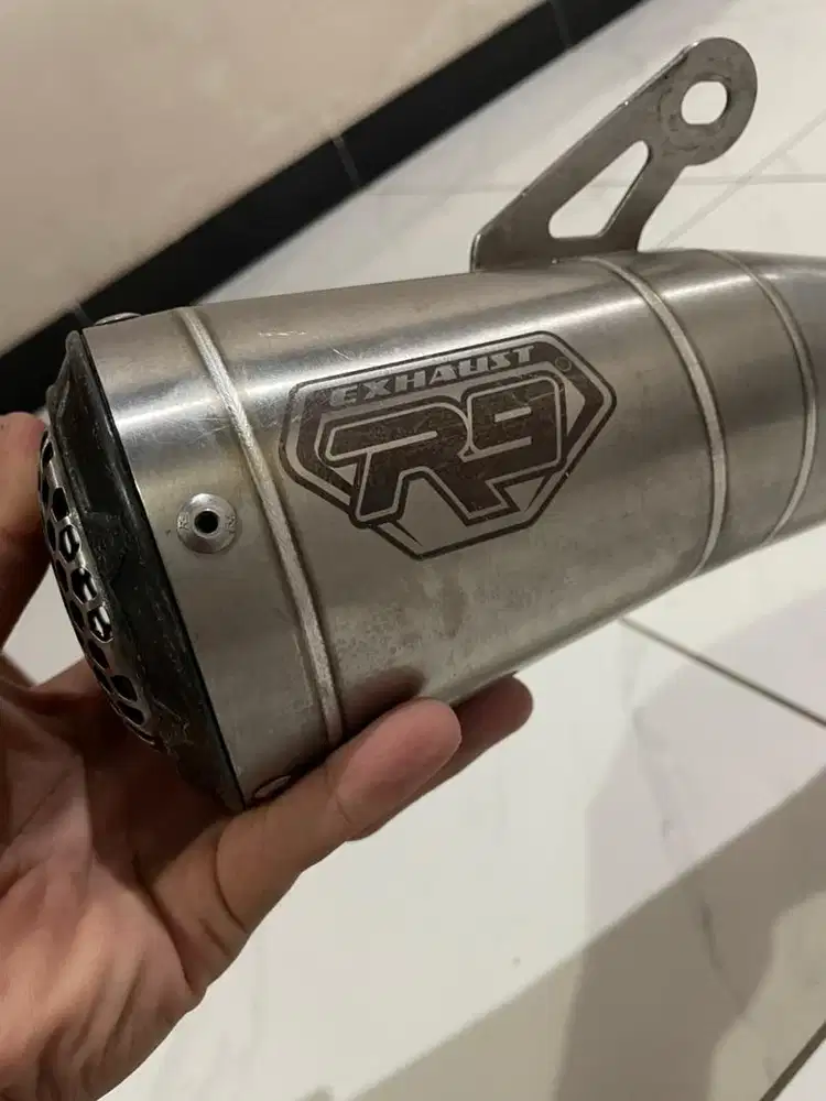 Knalpot R9 GP series 250
