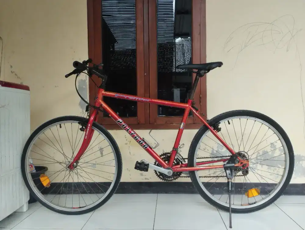 Sepeda Polygon Premier