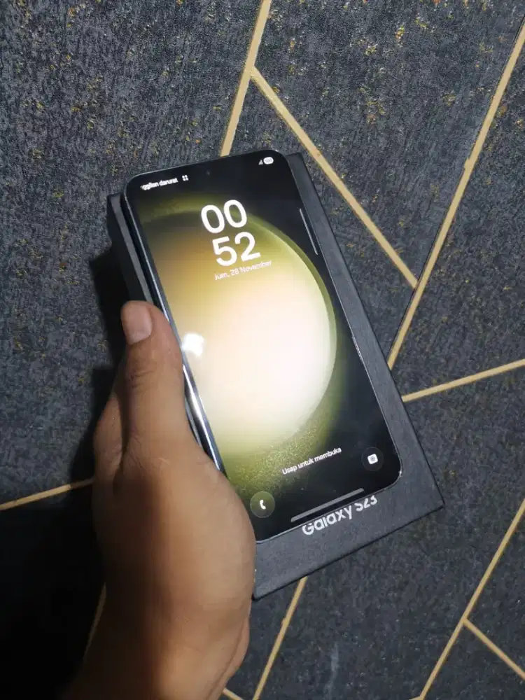 SAMSUNG GALAXY S23 5G 256GB SEIN / SECONDHAND