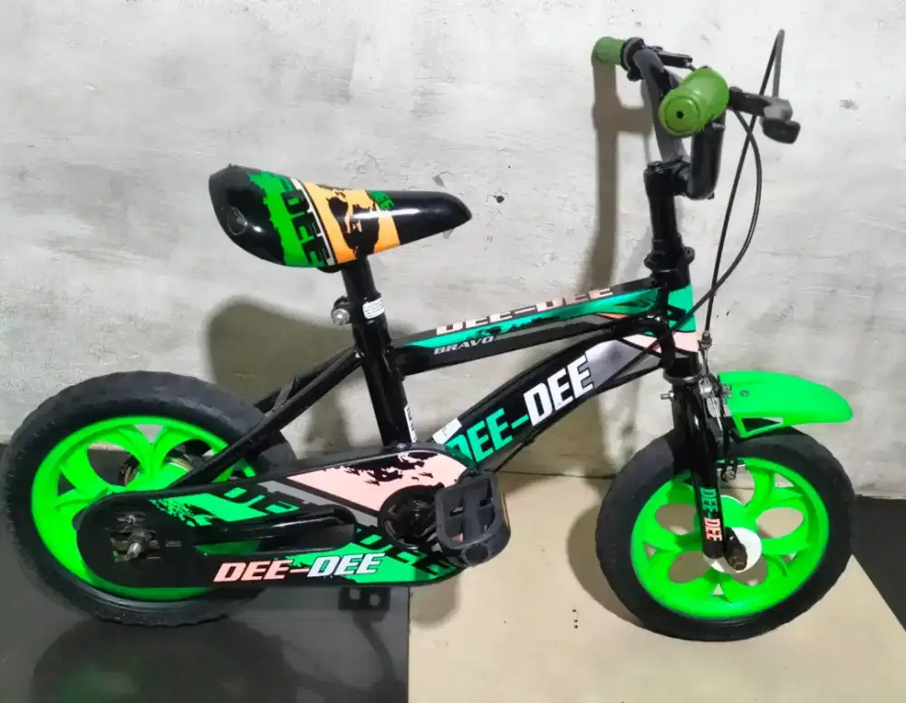 Sepeda anak ukuran 12 untuk usia 4/5 tahun kondisi normal